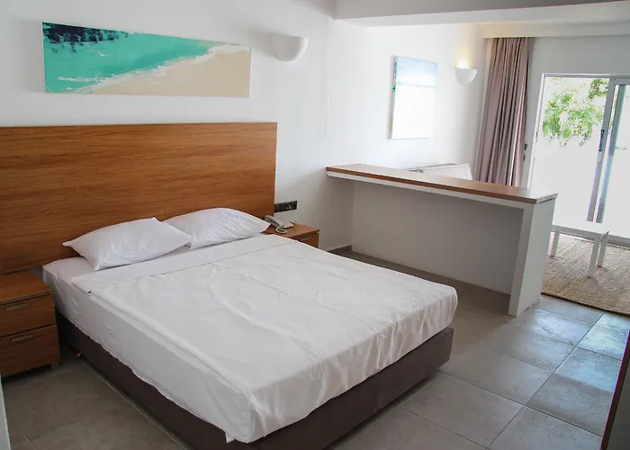 Club Sardinia Ξενοδοχείο Αλικαρνασσός