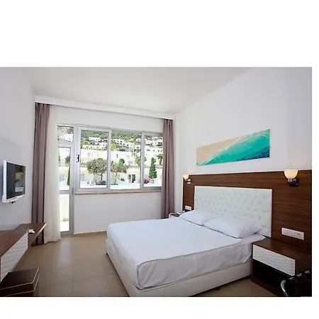 Hotell Club Sardinia 4*