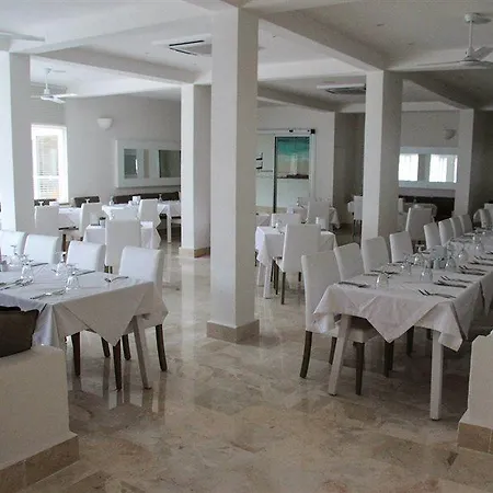 ホテル Club Sardinia